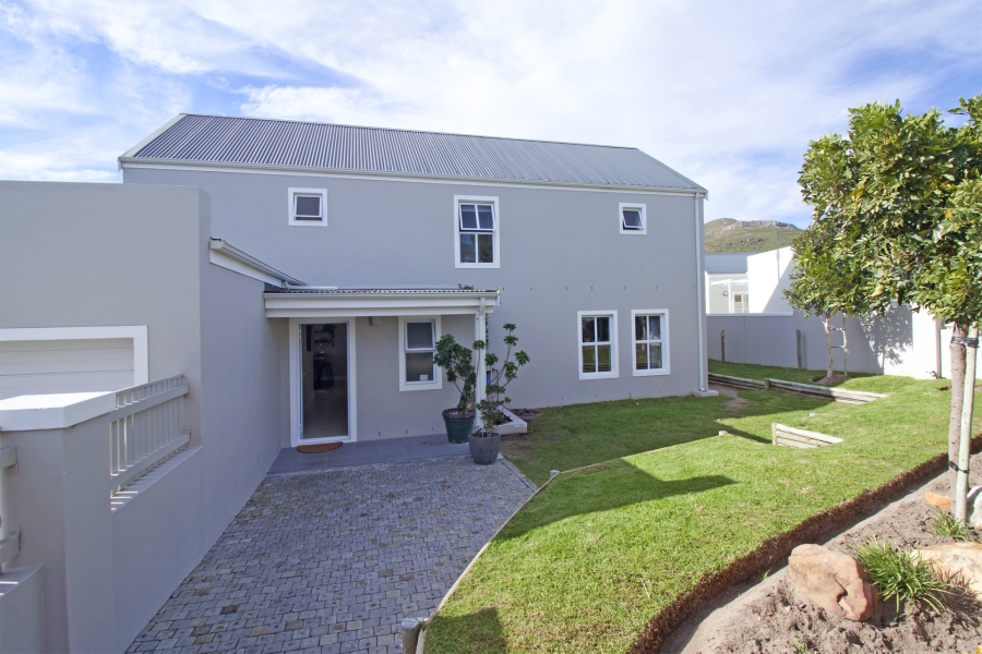 3 Bedroom Property for Sale in Bluewater Estate Western Cape